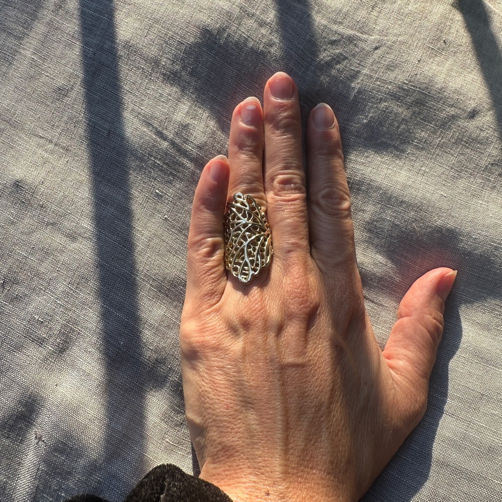 Vintage Gold Filigree Ring